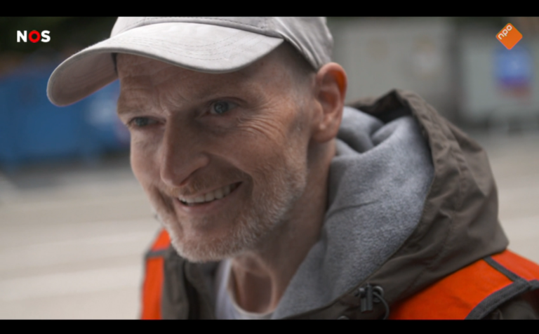 Nieuwsuur over gebrek aan contant geld