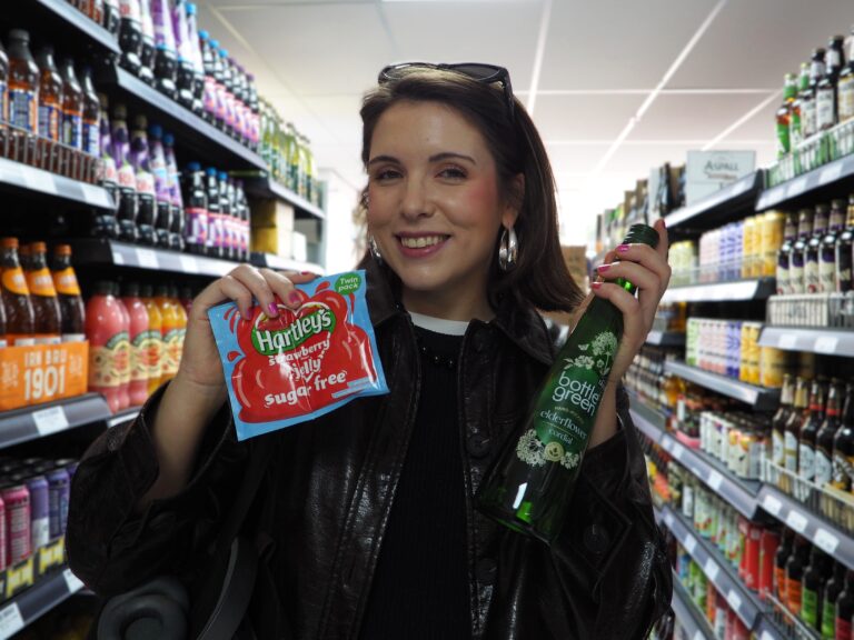 Jelly & custard van Izzy